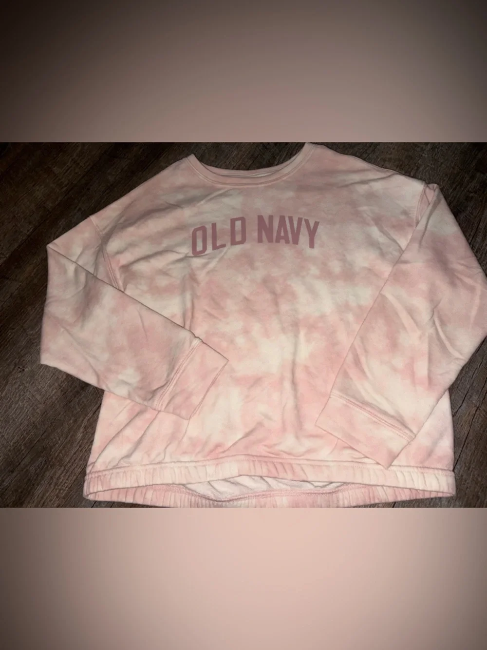 🌸 $10 SALE 🌸 Old Navy Light Pink Crewneck Sweatshirt